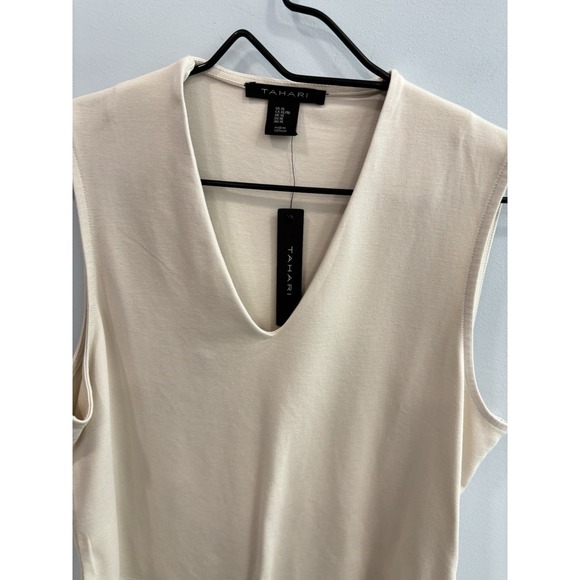 NEW Tahari Sleeveless V Neck Top Women's XL Neutral Stretch Capsule Wardrobe - Picture 4 of 8